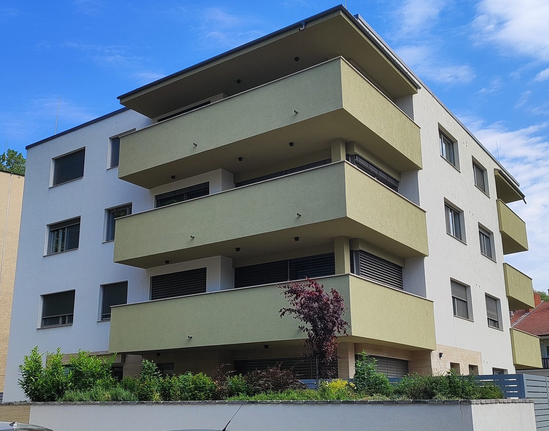 Megvalósult társasház – Győr